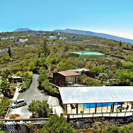 דירה Mit Terrasse, Pool Und Garten